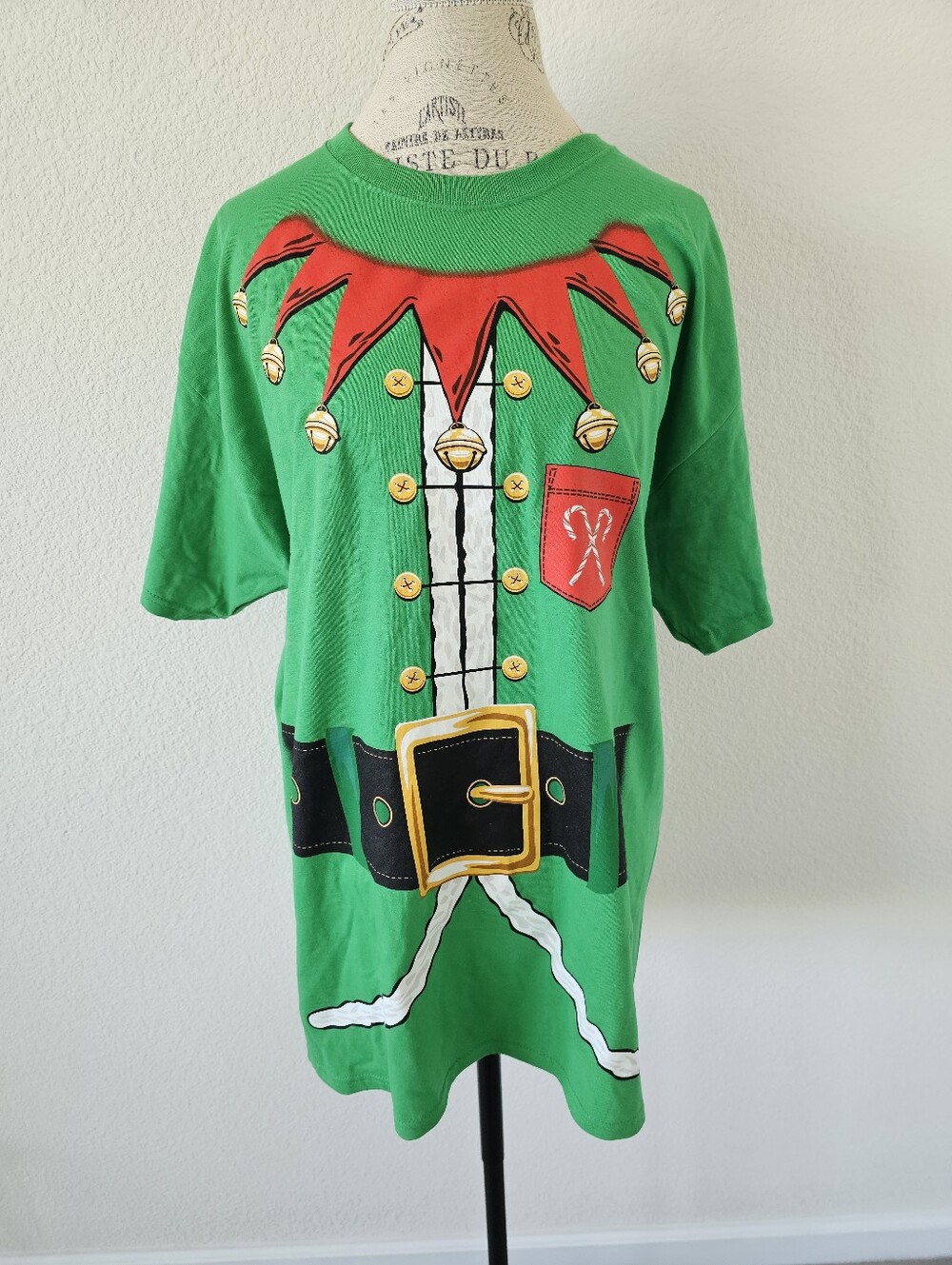 Festive Christmas Elf Costume Graphic T-Shirt - Fruit of the Loom HD Cotton - XL
